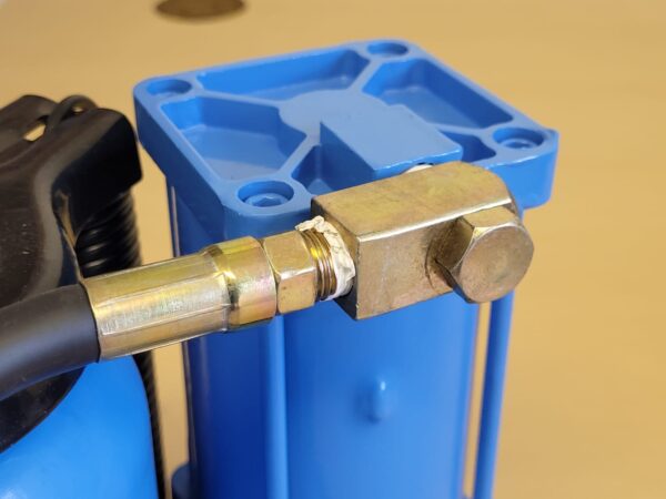 20 Ton Air / Hydraulic Bottle Jack With Wide Base 6 20 Ton Air / Hydraulic Bottle Jack With Wide Base - Image 6