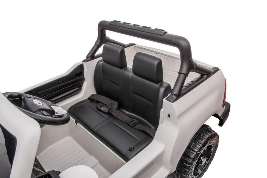 Toyota Hilux 12V Electric Ride On Jeep White 3 Toyota Hilux 12V Electric Ride On Jeep White - Image 3